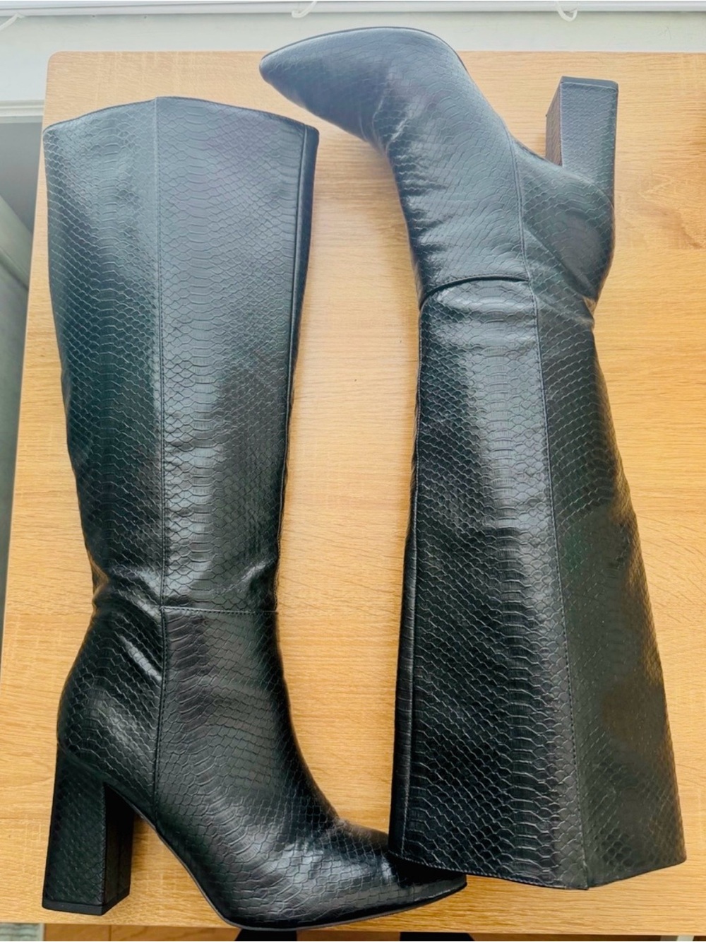 Madden Girl Firefly Tall Black Women's Knee-High Pointed Toe Heeled Boots- NEW